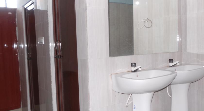Vrs Dormitary Villa Мисор Екстериор снимка